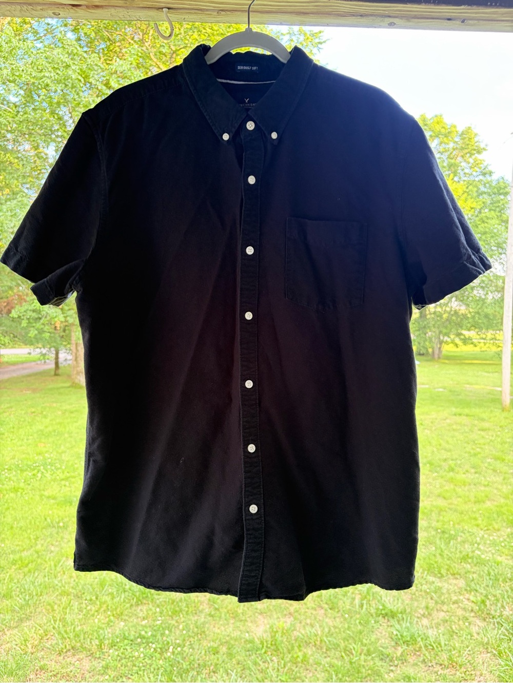 American Eagle Outfitters Seriously soft 100% cotton blk short sleeve button up